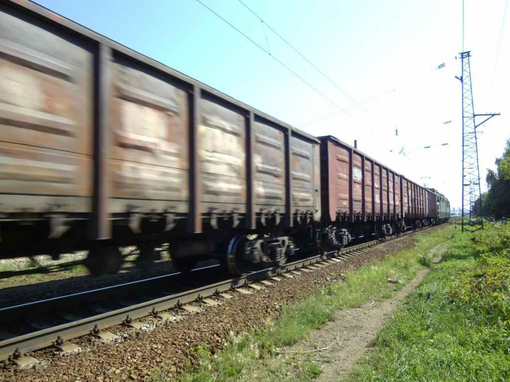 Під Полтавою жінка втрапила під вантажний потяг