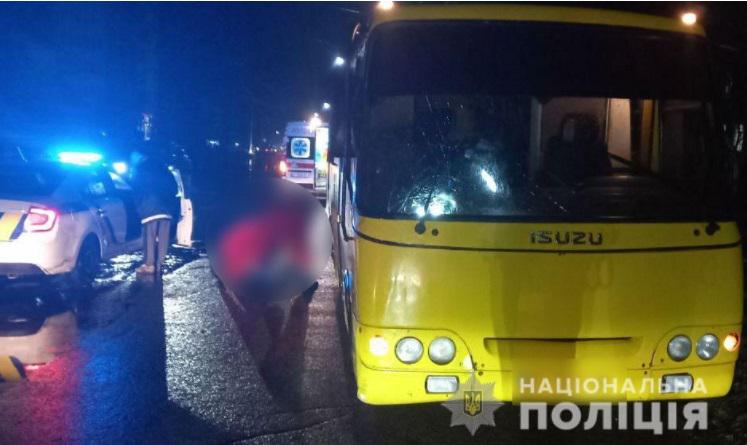 На Полтавщині жінка загинула під колесами автобуса