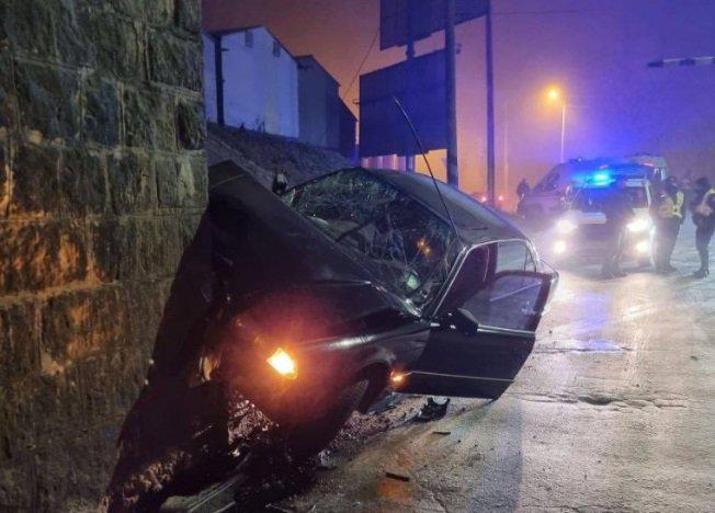 На Полтавщині авто влетіло у стінку шляхопроводу