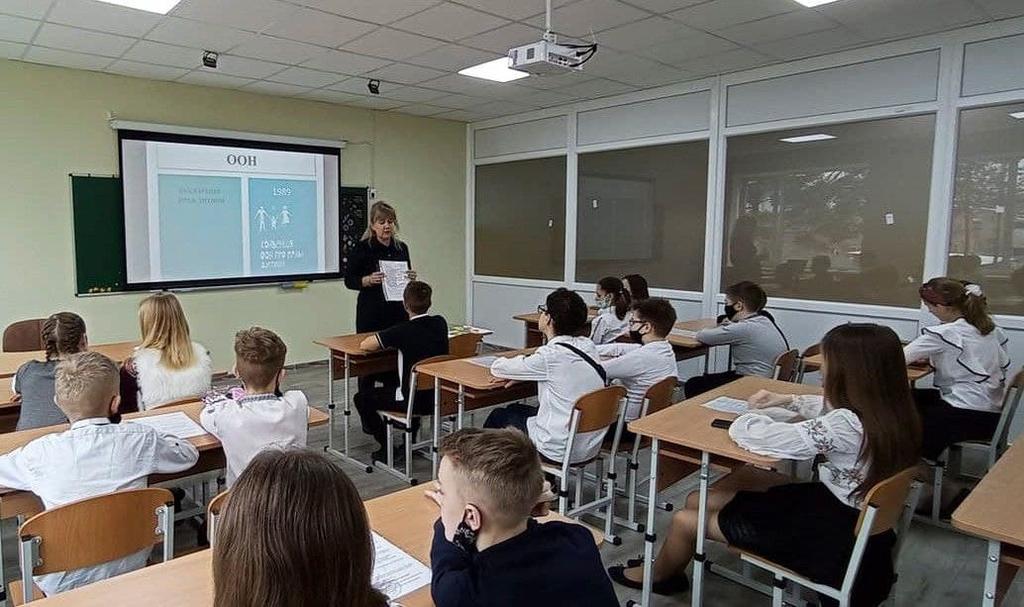   Нові комп’ютерні класи, кабінет фізики та оновлені котельні: як змінилися школи в громаді на Полтавщині      