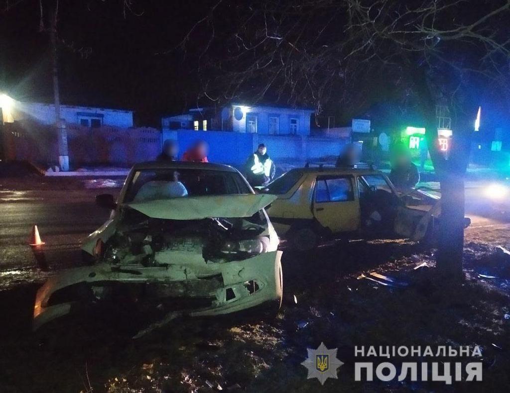 ДТП на Полтавщині: травмувалися водій та пасажирка легковика
