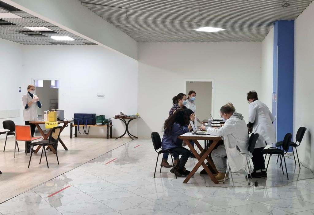 Бустерна доза вакцини від COVID-19: що треба знати