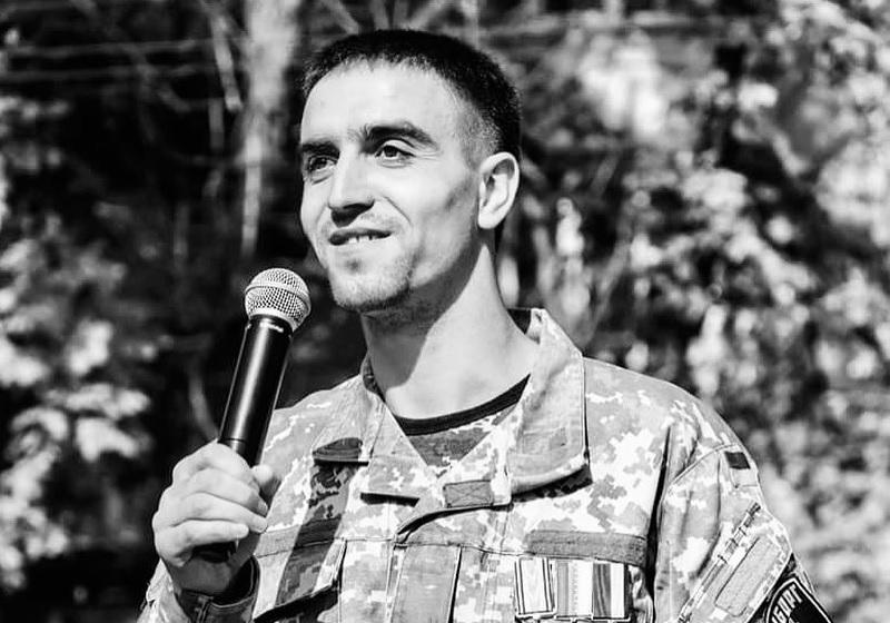 Пішов з життя ветеран-медик, захисник донецького аеропорту Олег Колісник