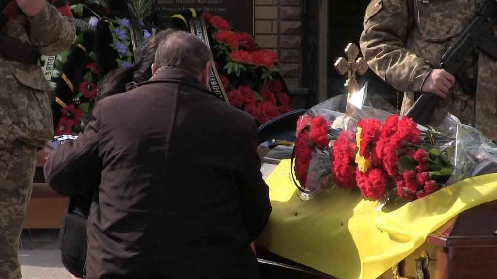 У Полтаві прощалися з вояками, які розбилися у гвинтокрилі під Краматорськом