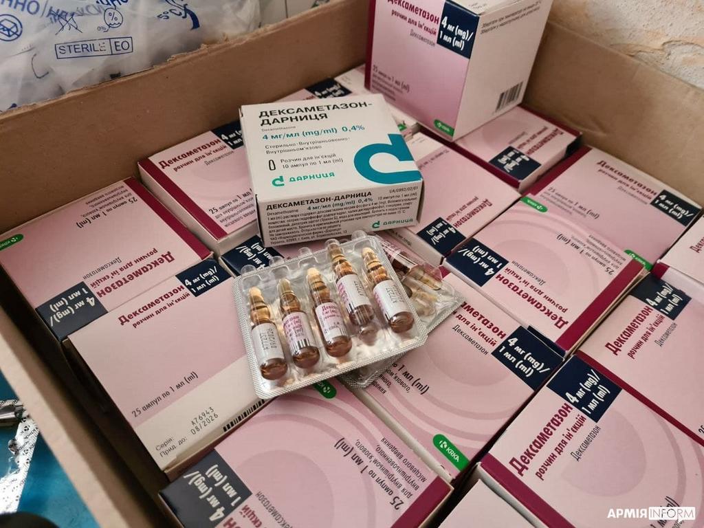 Волонтерський скандал у Зінькові: доброчинці заявляють, що частину речей украли, влада все заперечує