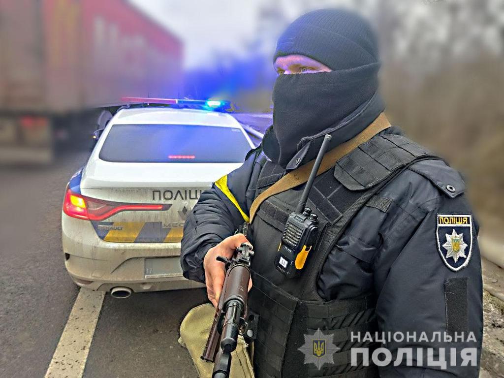 На Полтавщині минулої доби викрили понад 160 підозрілих осіб