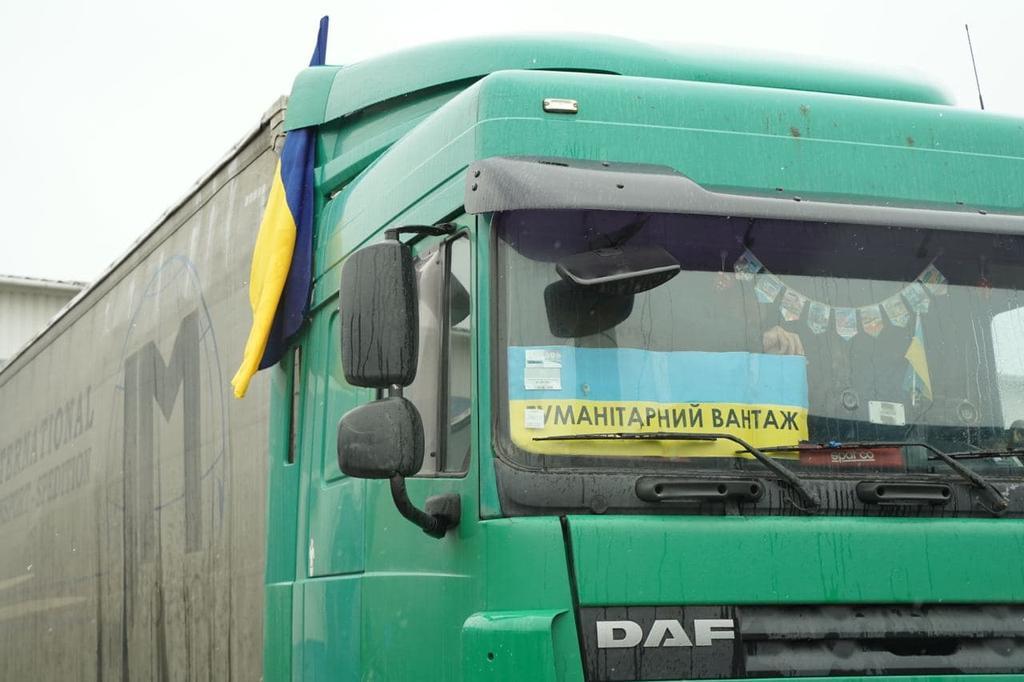 Полтавщина передала 200 тонн допомоги сусіднім областям, а лікарі прийняли пологи у 17 переселенок. ФОТО