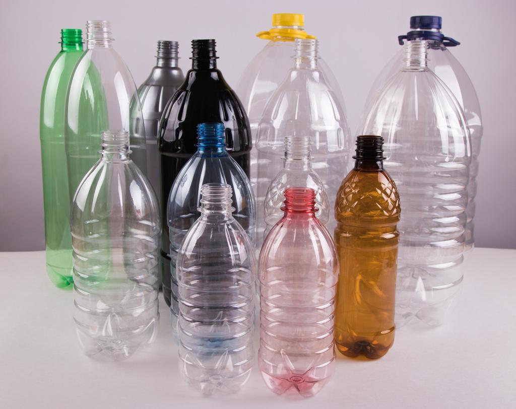 Полтавців просять приносити пляшки для води у пункти розливу: вода потрібна в гарячих точках