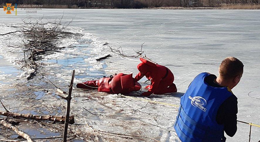 Під Полтавою двоє рибалок провалилися під кригу:  одного з них не врятували