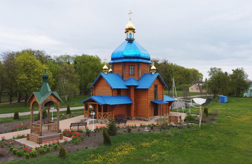 На Полтавщині православна громада перейшла з Московського патріархату до Православної церкви України
