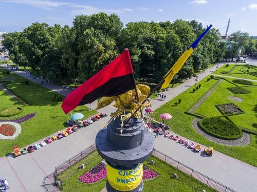 Дерусифікація Полтави: петиція про демонтаж імперських символів зібрала необхідну кількість голосів