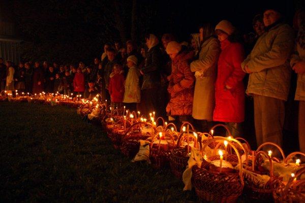 На Полтавщині заборонили масові церковні служби на Великдень