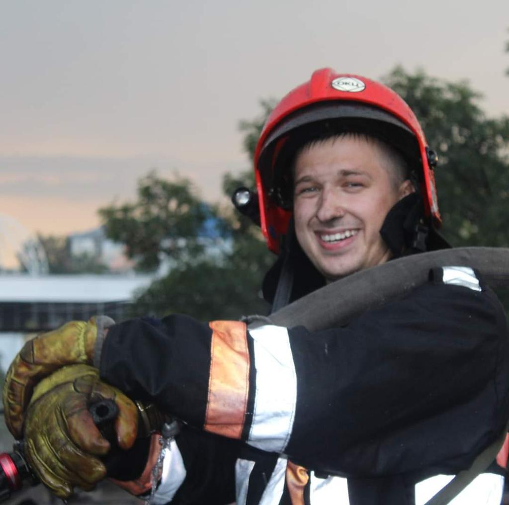 Президент нагородив рятувальника з Полтави Ігоря Гетала 