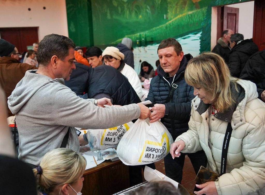 У яких громадах Полтавщини завтра будуть роздавати гуманітарну допомогу переселенцям