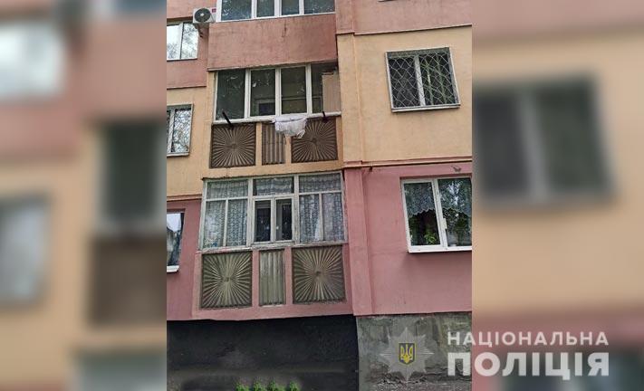 На Полтавщині знайшли тіло 76-річної жінки: ймовірно вона випала з вікна