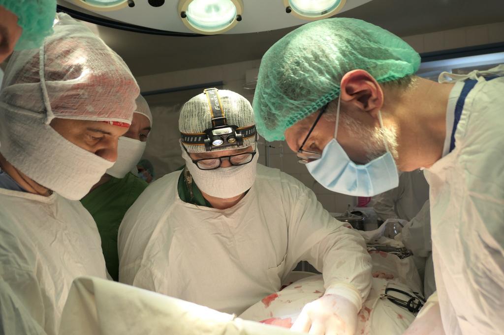 У Полтаві робитимуть операції на щитоподібній залозі: досі пацієнти їздили в інші міста