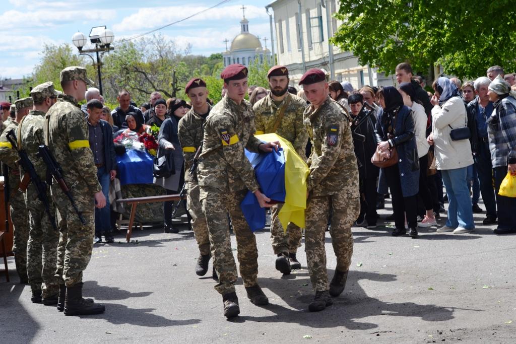 На війні з окупантами загинуло двоє воїнів з Полтавщини