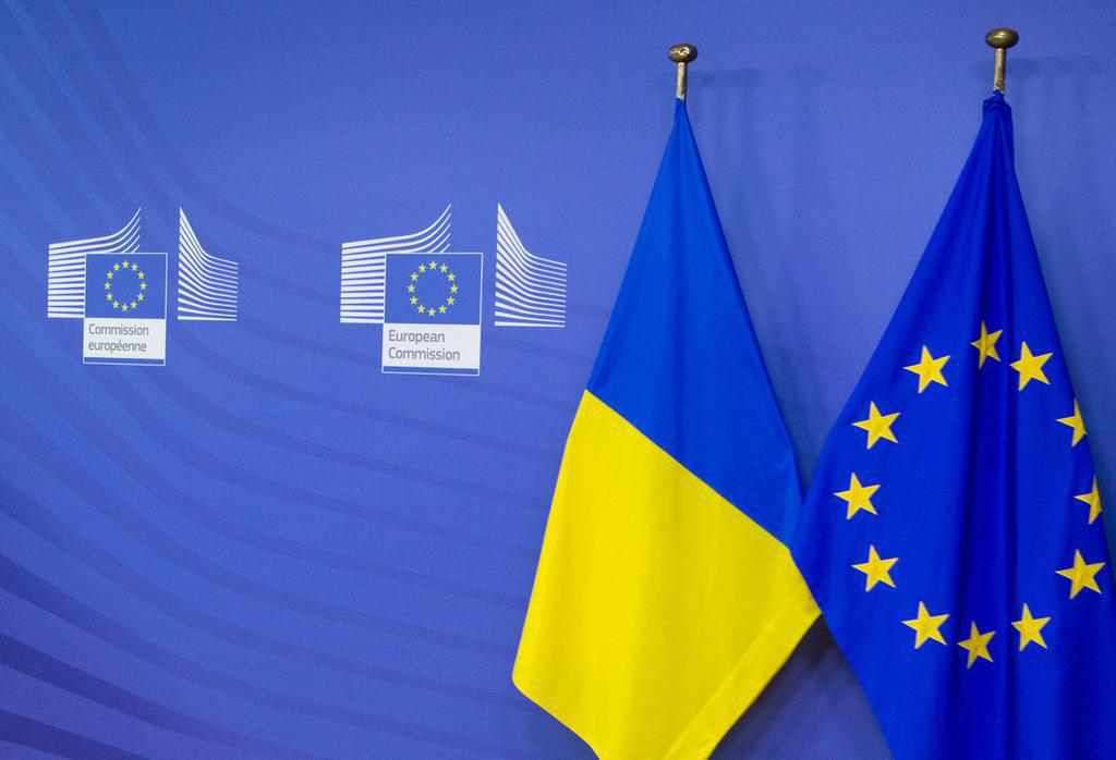Європарламент проголосував за безвізовий режим для України