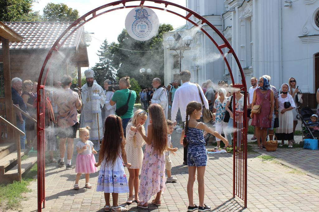 Охолоджувальні арки від Водоканалу повертаються?
