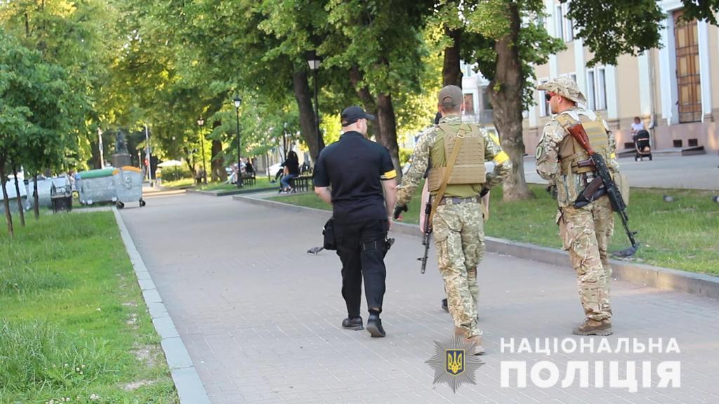 На Полтавщині минулої доби поліція перевірила понад дві тисячі осіб