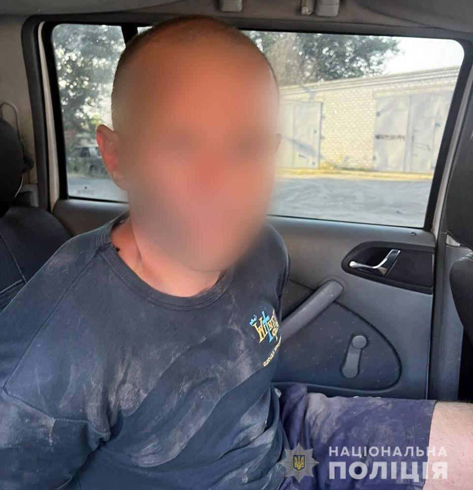 На Полтавщині затримали чоловіка, якого звинувачують у зґвалтуванні та грабежі