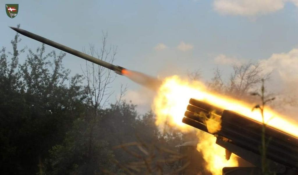 Українська армія мужньо тримає оборону та протистоїть окупантам: ситуація на фронті