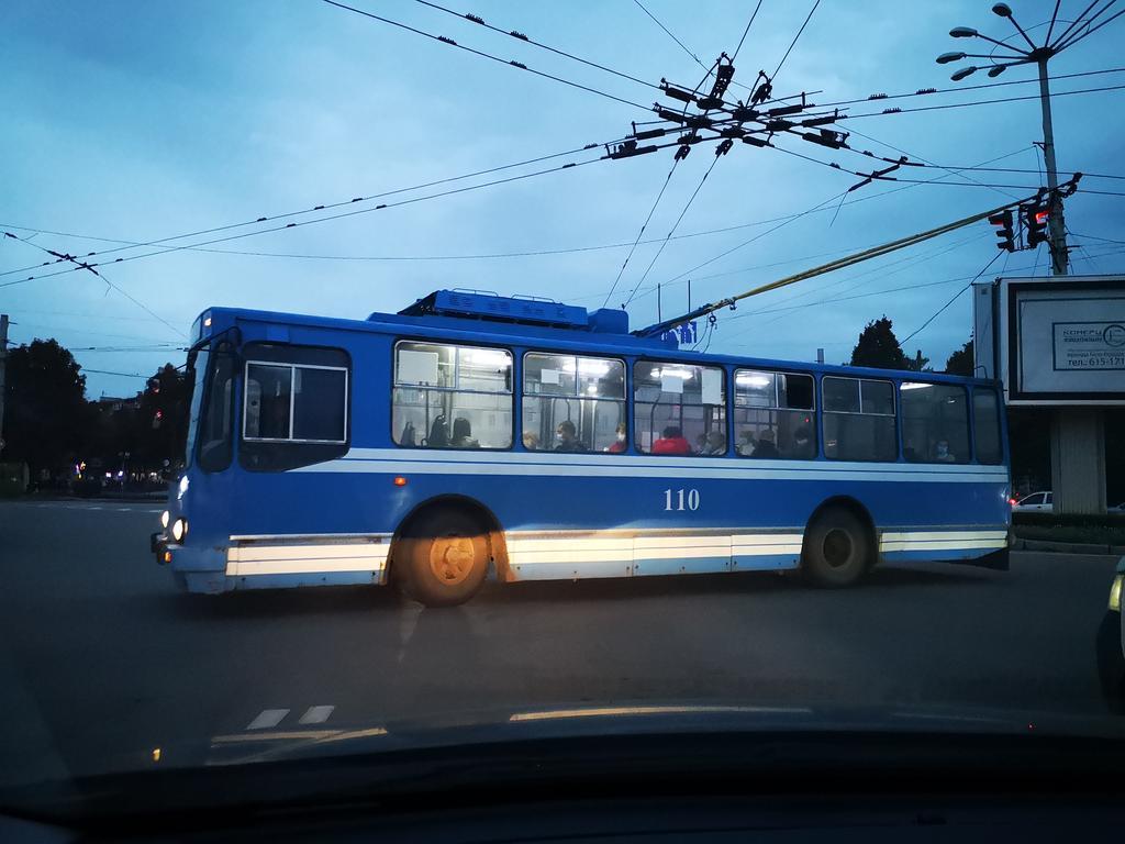 Полтавський комунальнй транспорт їздитиме довше. З якого числа?