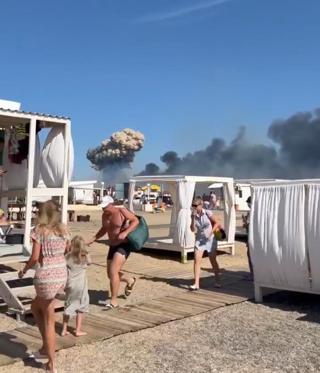 У Криму вибухи неподалік військового аеродрому. ОНОВЛЕНО