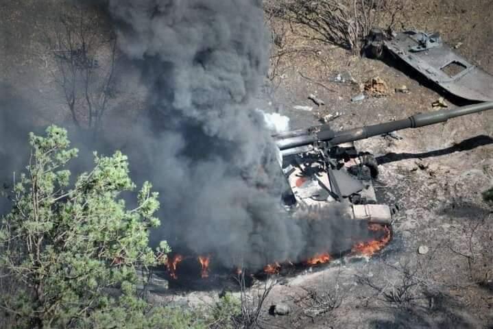 Окупанти й далі завдають авіаційних та ракетних ударів по цивільних об’єктах України