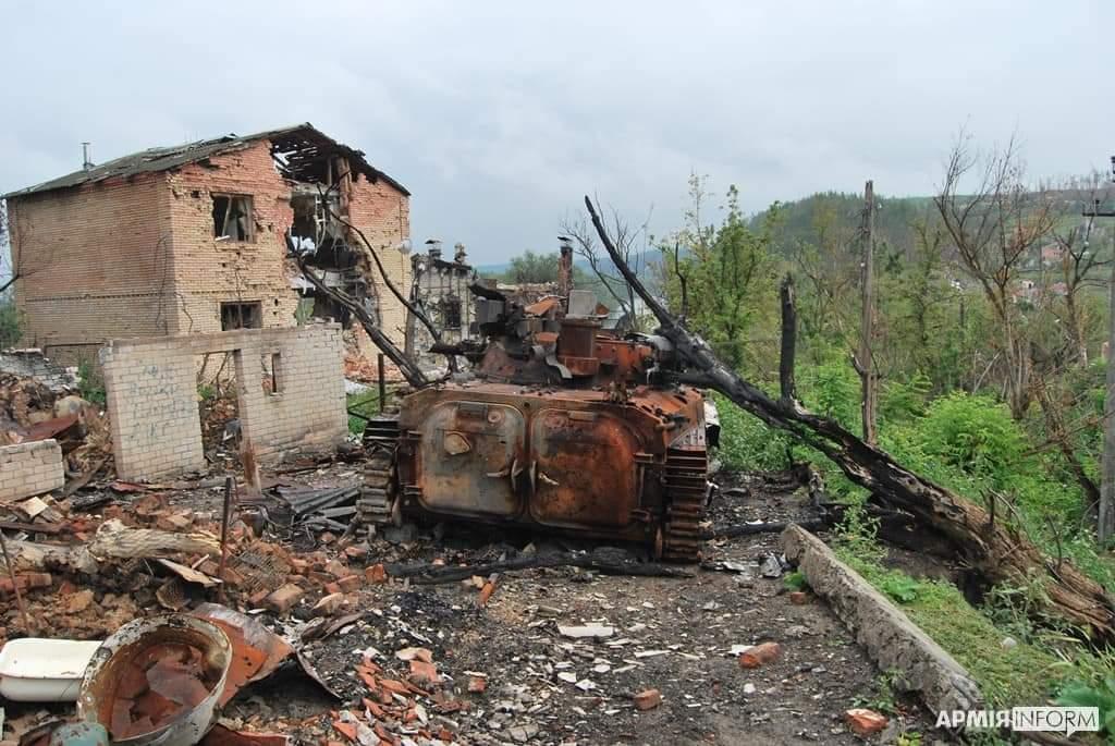 Окупанти завдали 6 ракетних та 28 авіаційних ударів по території України: загинула дитина, є поранені