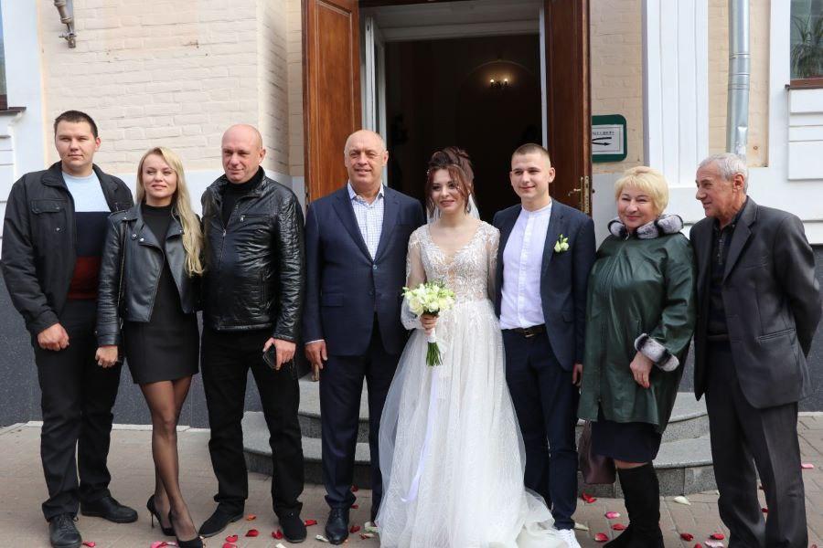 Наймолодший староста Полтавської громади одружився. Хто приїхав на весілля?