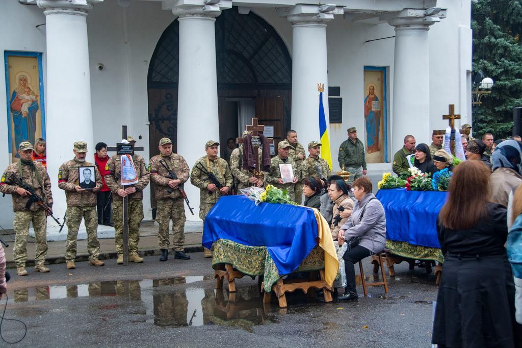 У Полтаві попрощалися з чотирма полеглими захисниками України