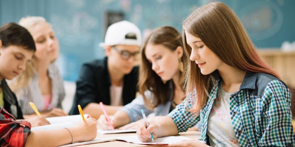 Вища освіта у Польщі для українців: переваги, вартість, умови вступу