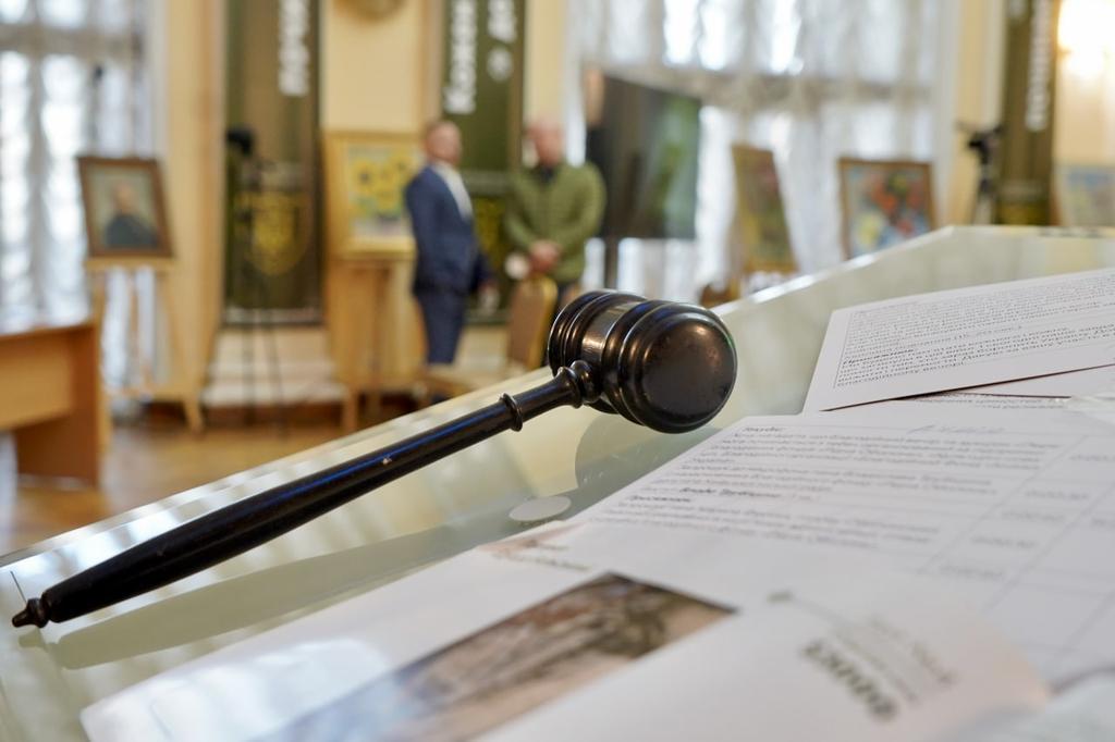 Лоти від Буданова і Залужного: у Полтаві відбувся благодійний аукціон