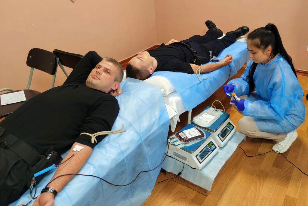 На Полтавщині правоохоронці здали кров для поранених бійців ЗСУ