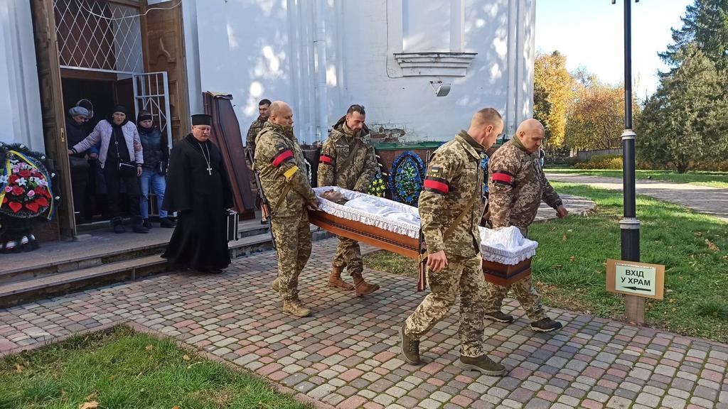 У Полтаві попрощалися з майором ЗСУ, підрозділ якого збив понад 70 повітряних цілей ворога