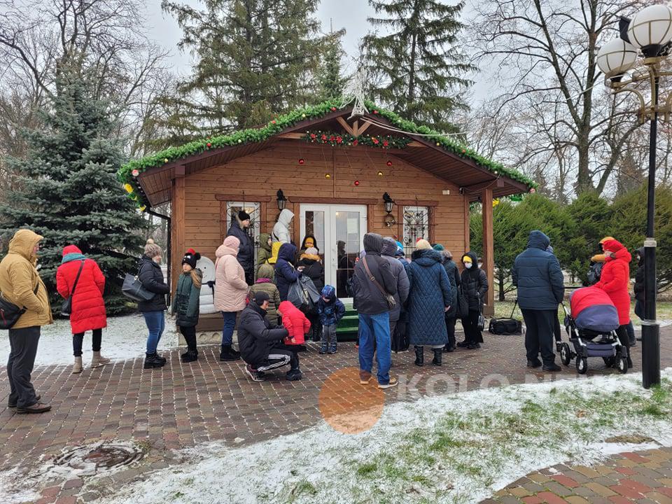 У полтавському Будиночку Святого Миколая продають зефір за донат на тепловізор