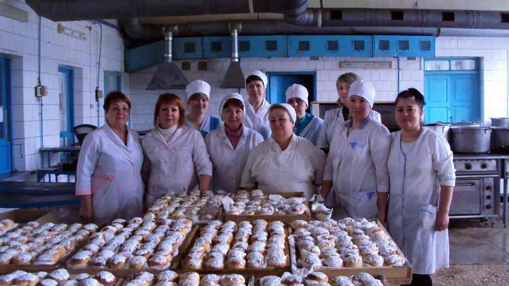 Полтавська обласна лікарня випекла тисячу пасок для своїх пацієнтів