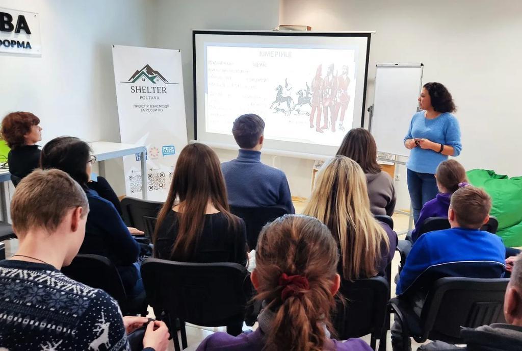 У Полтаві стартували безкоштовні лекції з Історії України для переселенців 