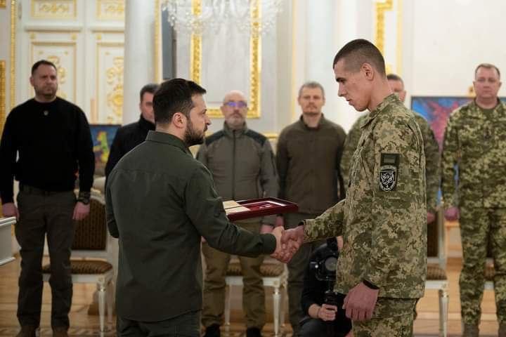 Ігоря Левченка з Полтавщини, який змусив відступити ворожу групу піхоти, нагородили званням Героя України