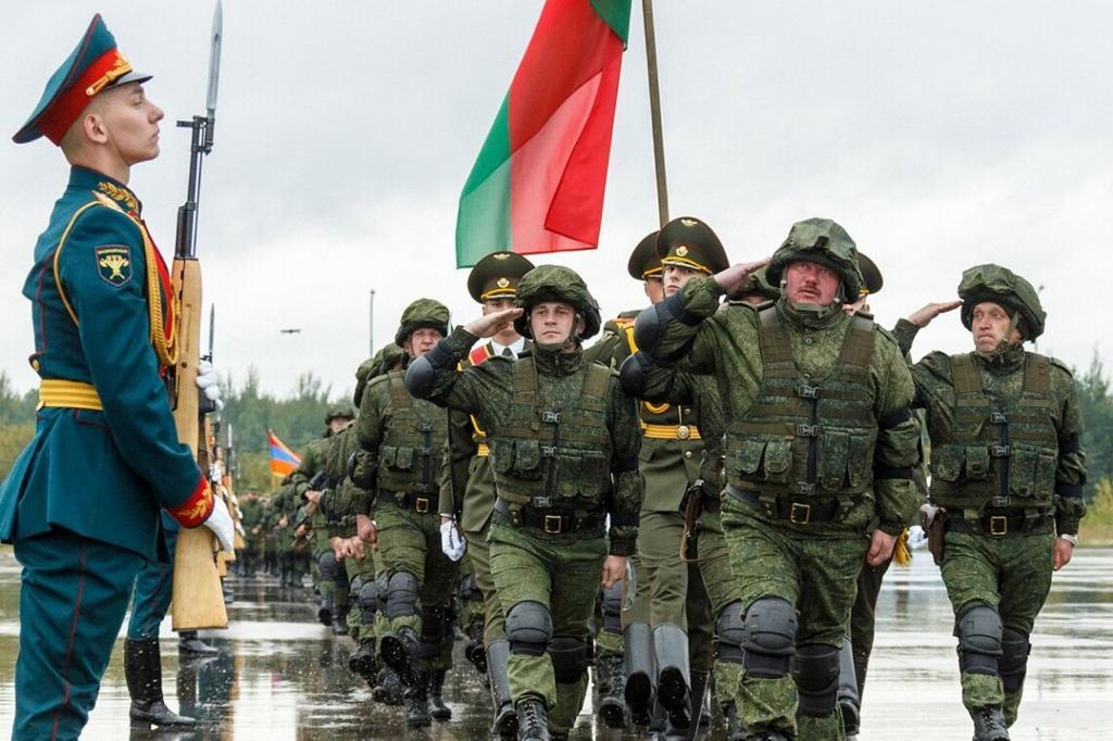 У білоруських військових частинах офіцерський склад замінили росіянами – доброволець