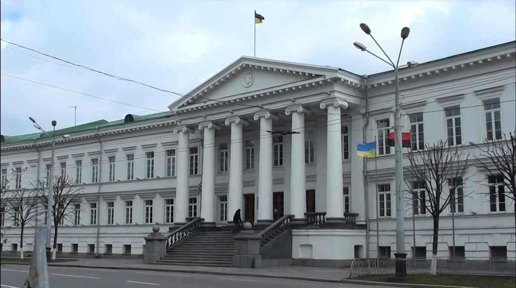 Мер скликав позачергову сесію, Штаб спротиву звільнив міськраду. ВІДЕО