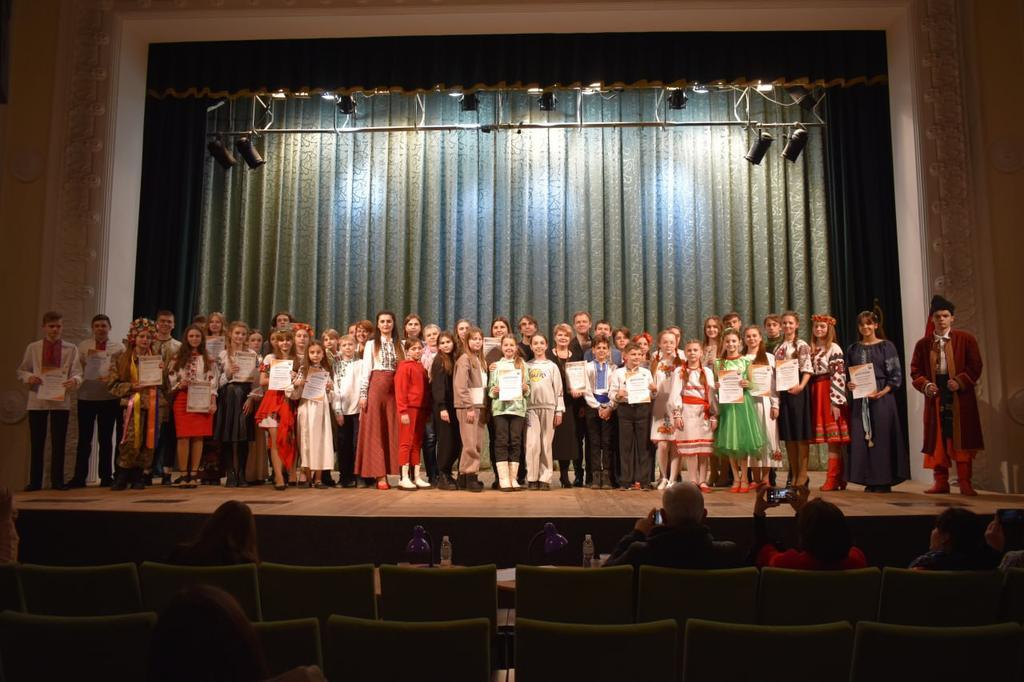 На Полтавщині близько 500 дітей взяли участь у конкурсі читців «Тарасовими шляхами»