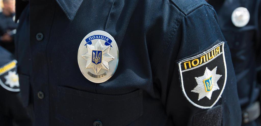 На Полтавщині поліція затримала чоловіка за підозрою у розбещенні дітей