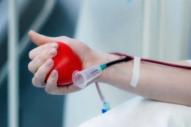 У Полтаві шукають донорів, щоб поповнити запаси крові