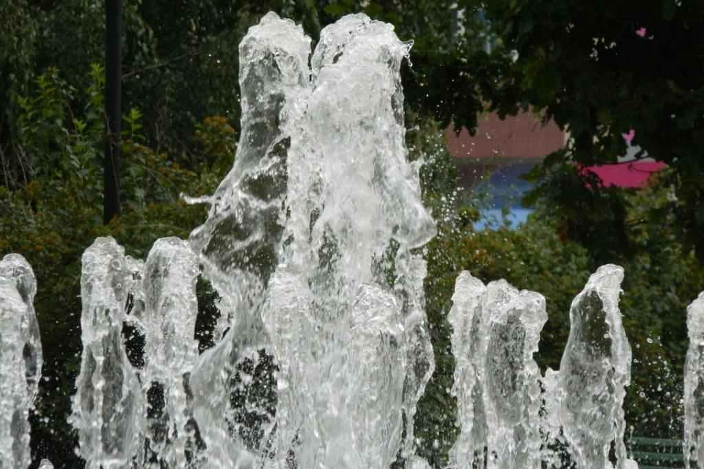 Полтавські фонтани запрацюють у травні: скільки і де розташовані. КАРТА