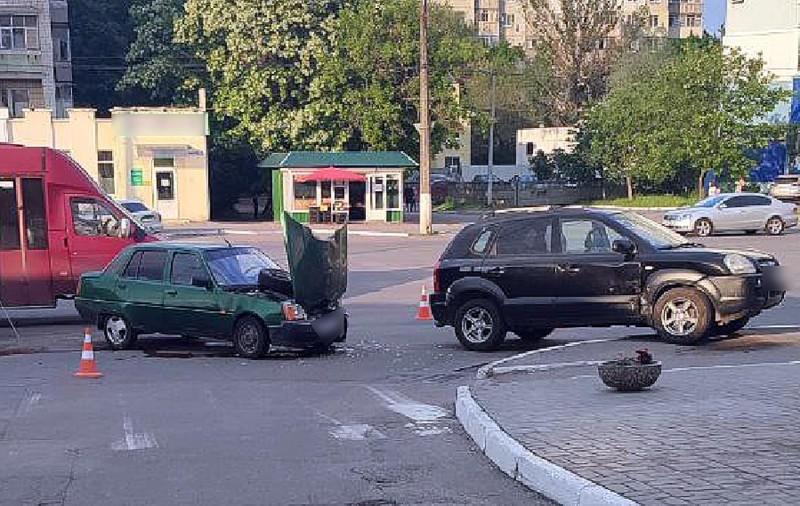 ДТП на Полтавщині: неповнолітня пасажирка отримала травми