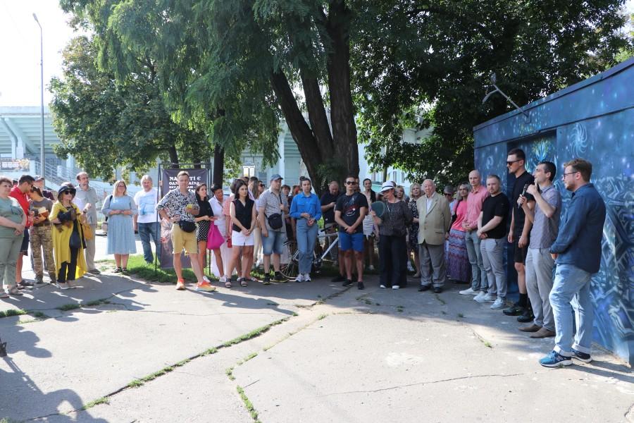 Воїн, що знищує московську імперію: у Полтаві відкрили патріотичний стінопис