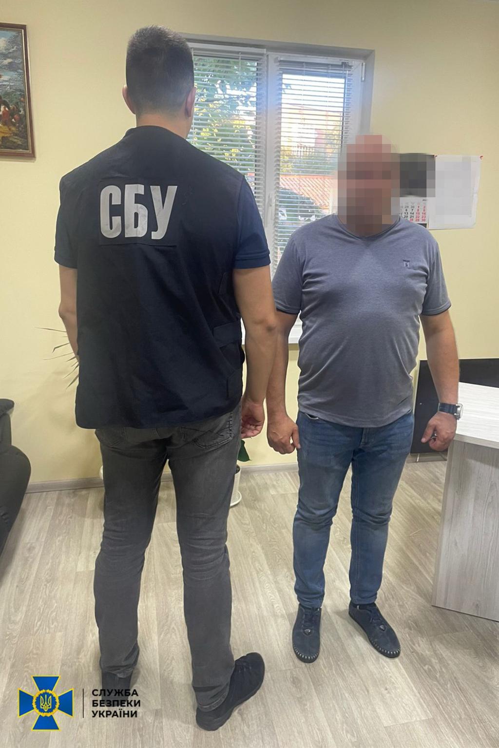 СБУ затримала керівника військкомату на Полтавщині на хабарі