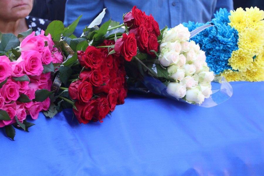 Полтавська громада провела в останню дорогу Сергія Бєдуху та Артема Шанду